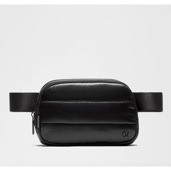 NWT Lululemon Everywhere Belt Bag 1L Wunder Puff Shiny Black - Picture 1 of 6